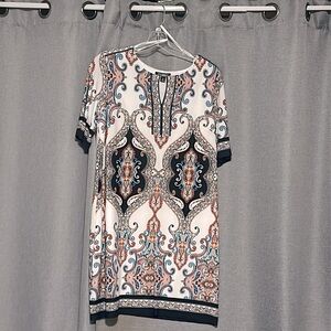 Half sleeve women’s dress